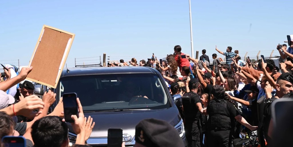 Messi ya está en Argentina para pasar las Fiestas en Rosario tras su gira por&nbsp;India