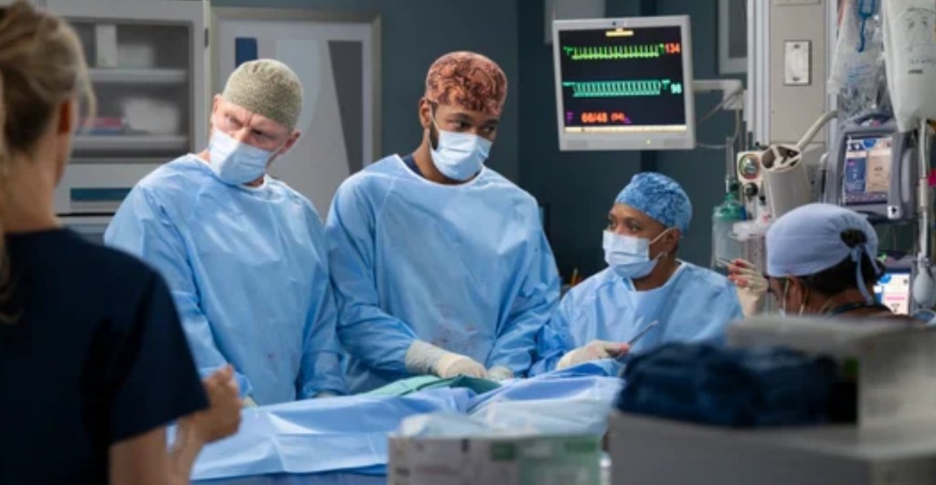 Grey’s Anatomy regresa con una temporada cargada de dramatismo y tensión&nbsp;médica