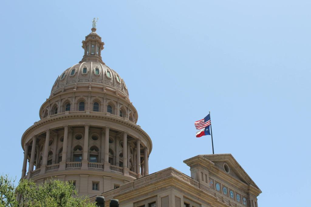 Paxton notifica a municipios texanos límite obligatorio en tributos&nbsp;prediales